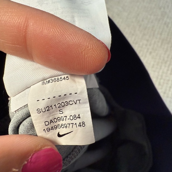 Nike Pro Women’s Running Shorts Size Small - Picture 2 of 3